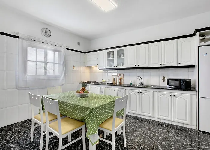 アパート Morales Arico