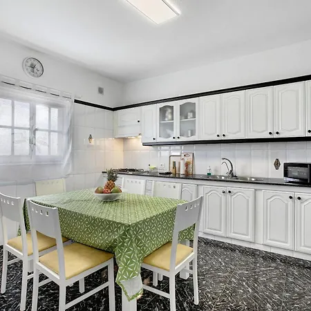 Apartment Morales Arico